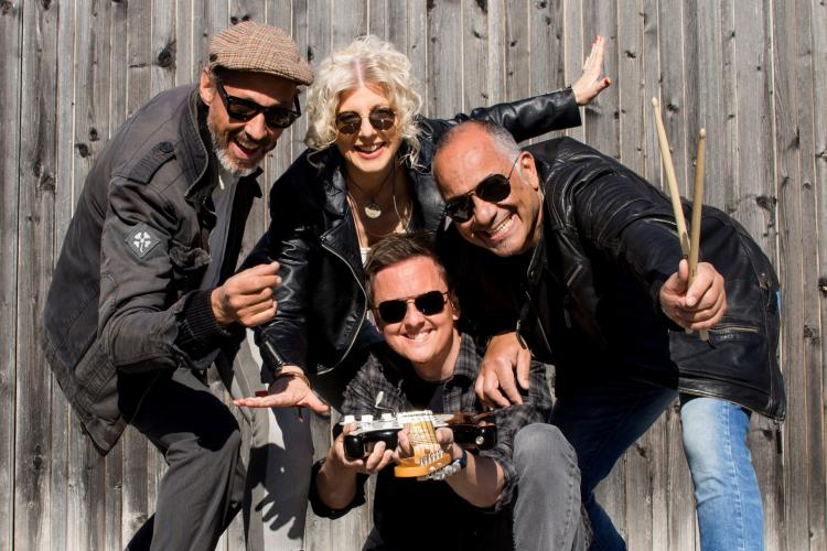 Downloads 162 Supreme Partyband Eventband 2025 Pressebild 3 scaled 1